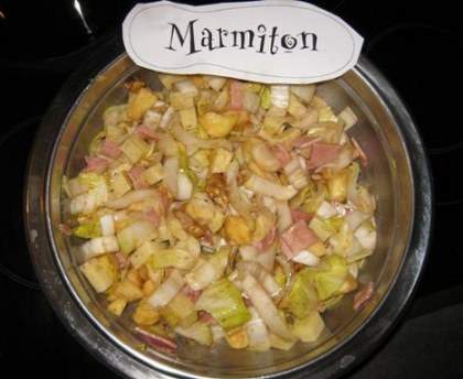 Salade aux pommes et au jambon
