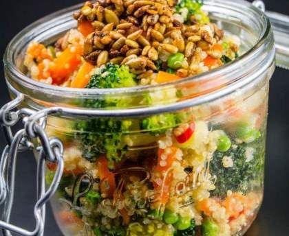 Salade de blé et petits légumes
