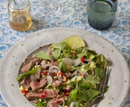 Salade de Boeuf Piquante Thaï