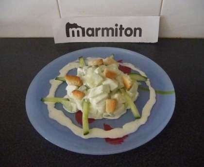 Salade de concombres à la crème fraîche