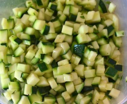Salade de courgettes crues