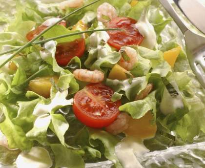 Salade de crevettes aux pêches (recette légère)