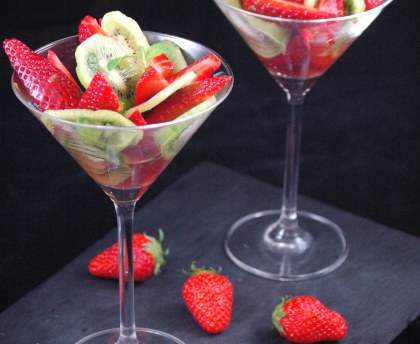 Salade de fraises et kiwis