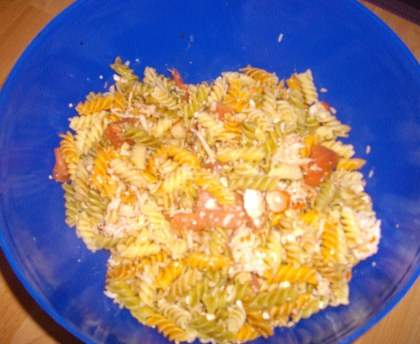 Salade de pâtes au crabe et feta