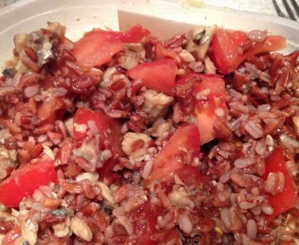 Salade de riz rouge à la sardine