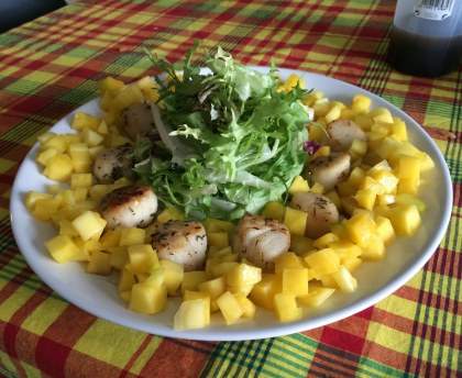 Salade de St-Jacques aux mangues