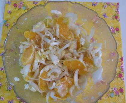 Salade d'endives à l'orange et aux raisins