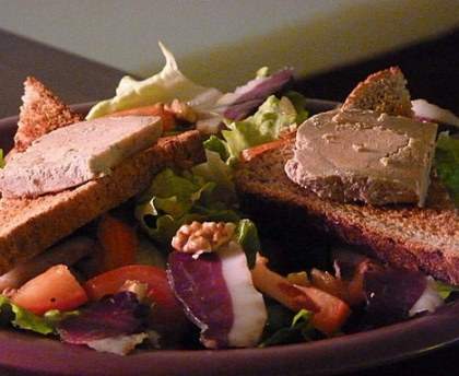 Salade périgourdine au foie gras
