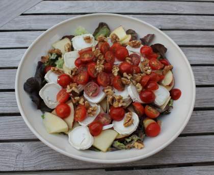 Salade pomme chèvre miel