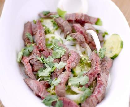 Salade thaï de boeuf