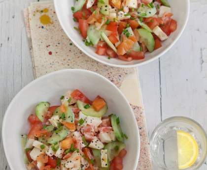 Salade trois couleurs (pomme, tomate et concombre)