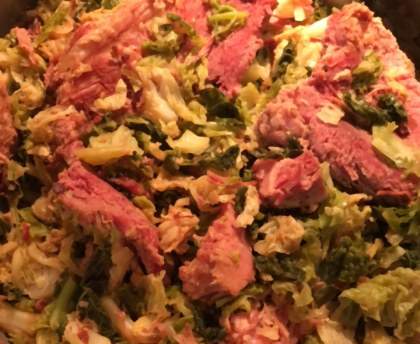 Saucisses de porc au chou vert