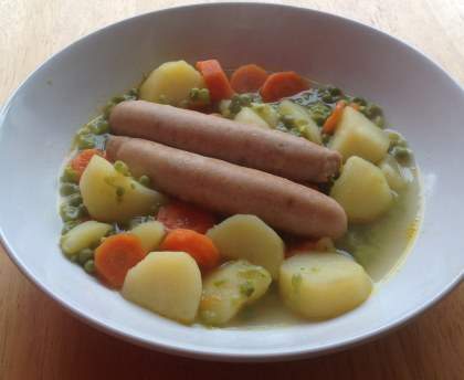 Saucisses petits pois carottes
