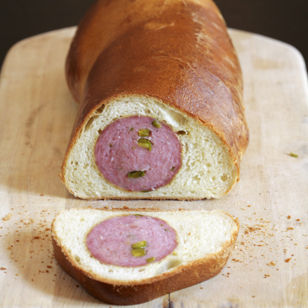 Saucisson brioché au Companion