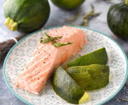Saumon sauvage à la vapeur de verveine