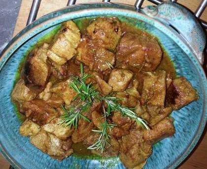 Sauté de porc au curry et au lait de coco