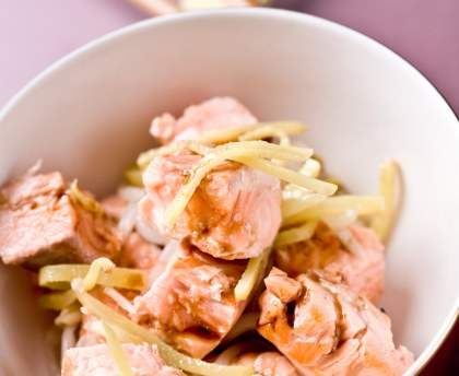 Sauté de saumon au gingembre