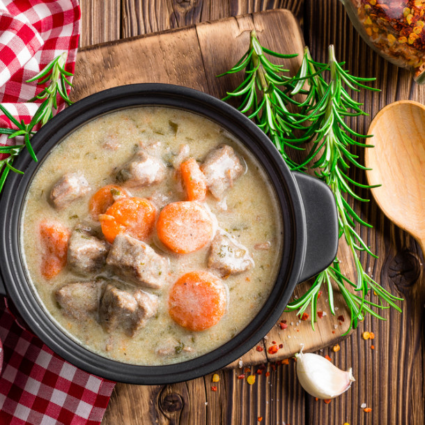Sauté de veau aux champignons de Paris
