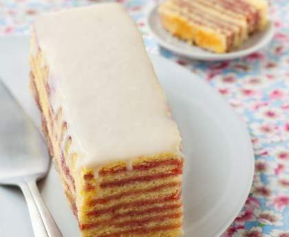 Schichttorte de tantine ou gâteau à étages alsacien