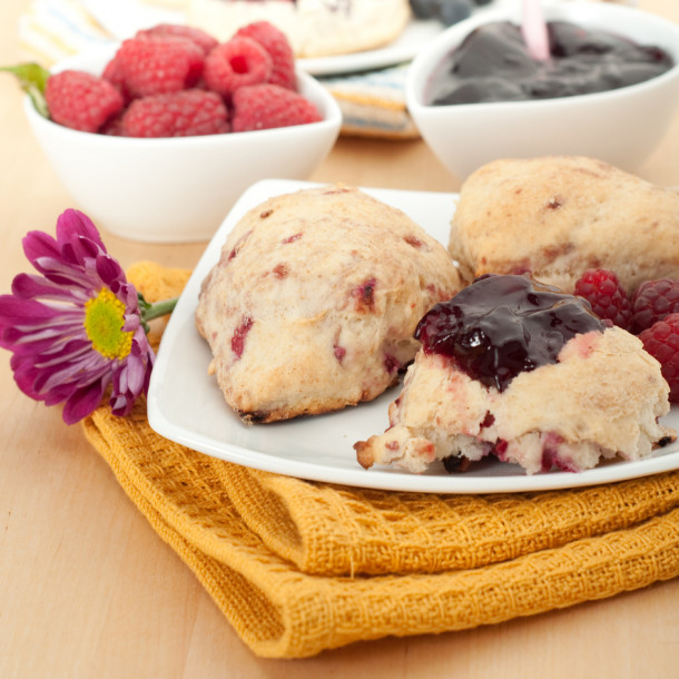 Scones aux framboises