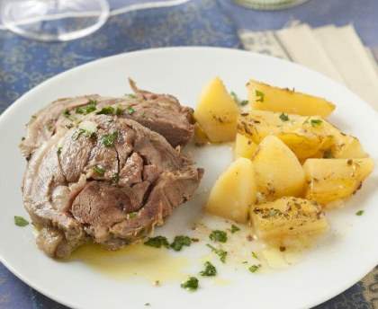 Selle d'agneau aux herbes 