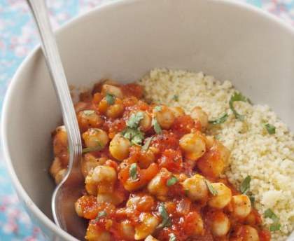 Semoule aux pois chiches et à la tomate