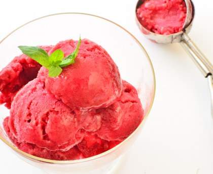 Sorbet à la cerise simple