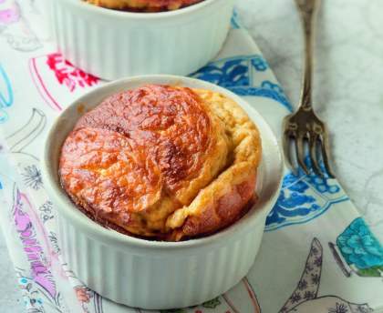 Soufflé de foie gras à la poudre de pain d'épices