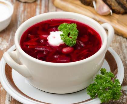 Soupe à la betterave (bortsch)