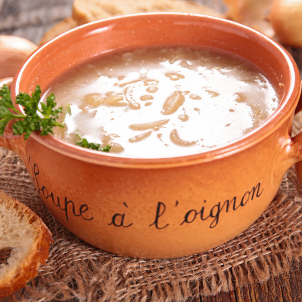Soupe à l'oignon, pommes de terre au Cookeo