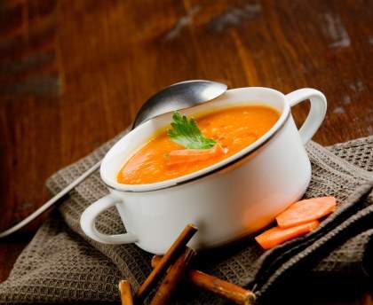 Soupe aux carottes et lardons