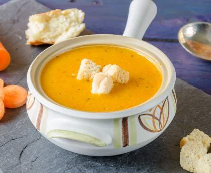 Soupe aux carottes, topinambours et pommes de terre