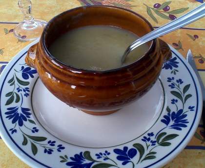 Soupe aux cornichons