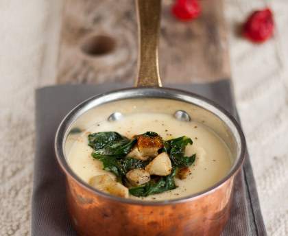 Soupe aux noisettes