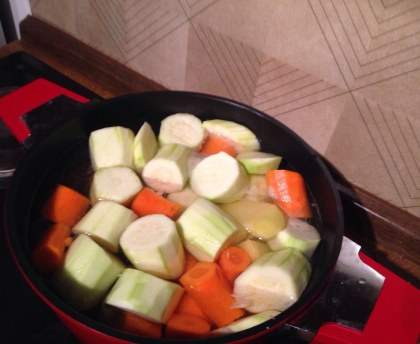 Soupe carottes courgettes et curry