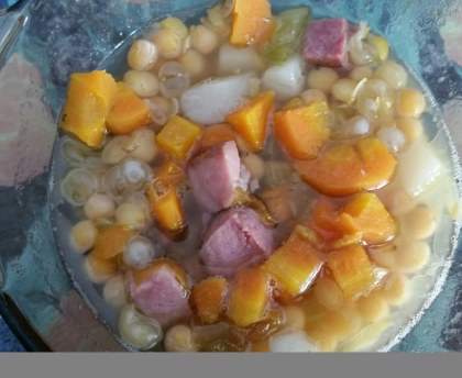 Soupe de pois paysanne