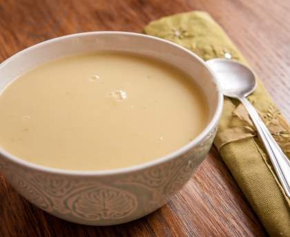 Soupe d'hiver avec un reste de chou blanc (très rapide)