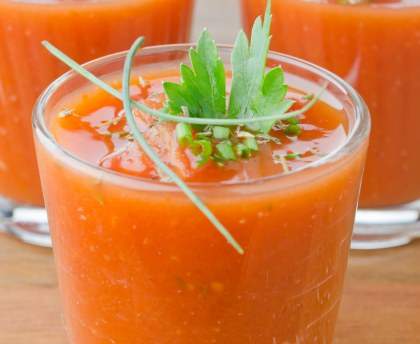 Soupe froide tomates poivrons