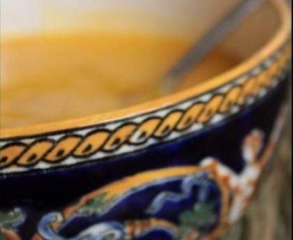Soupe réconfortante aux légumes d'hiver