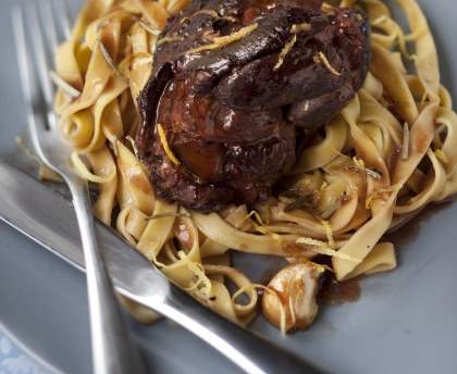 Souris d'agneau confite en daube douce