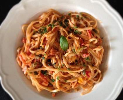 Spaghettis aux 3 poivrons
