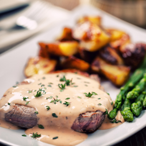 Steak sauce Roquefort champignons 