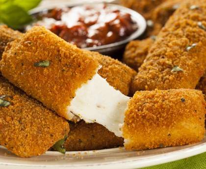 Sticks crousti-fondants à la mozzarella