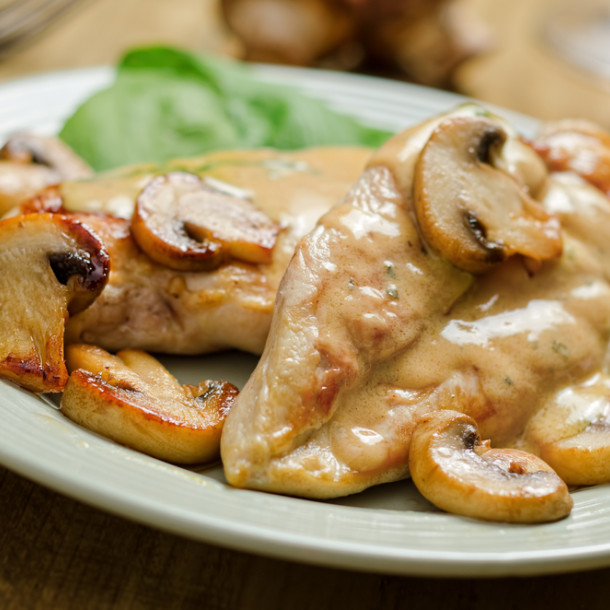 Suprême de chapon aux morilles