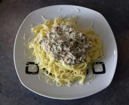Tagliatelles au thon et câpres
