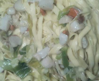 Tagliatelles aux saint-jacques et poireau