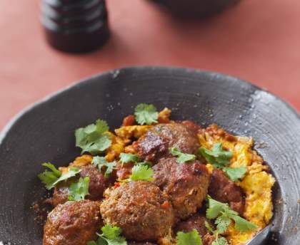 Tajine de keftas aux oeufs