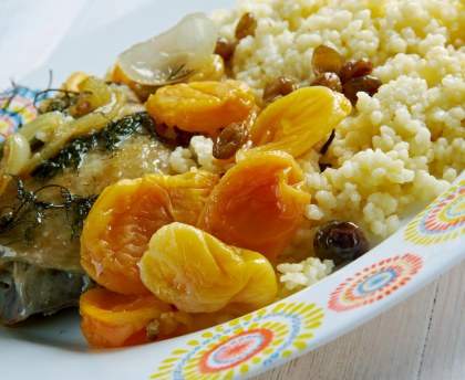Tajine de poulet aux abricots secs