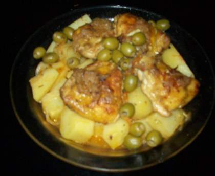 tajine marocain de poulet aux pommes de terres et olives