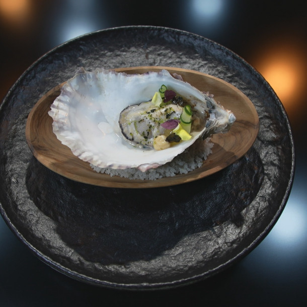 Tartare d’huîtres par Mallory Gabsi dans Objectif Top Chef